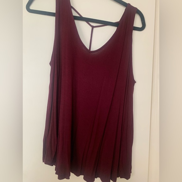 HIP Red Tank Top - Picture 3 of 3